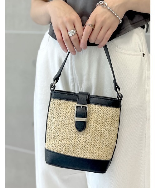 Re:EDIT（リエディ）の「2WAYフェイクレザーベルトかごショルダーバッグ（ショルダーバッグ・レディース・ブラウン/ブラック・FREE）」の2枚目の写真