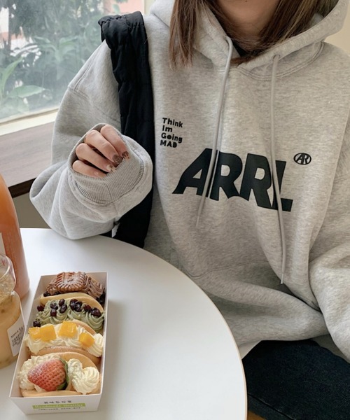 AsRiRe（アスリレイ）の「裏起毛ビッグシルエットパーカー（パーカー・レディース・グレー/ホワイト・M）」の11枚目の写真