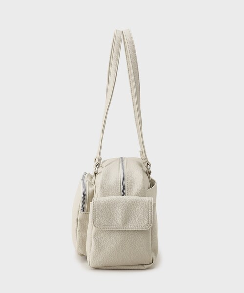 OPAQUE.CLIP(オペークドットクリップ)の「◆【多ポケット】フロントダブルポケットショルダーバッグ(ショルダーバッグ・レディース・ブラック/アイボリー・00)」の5枚目の写真