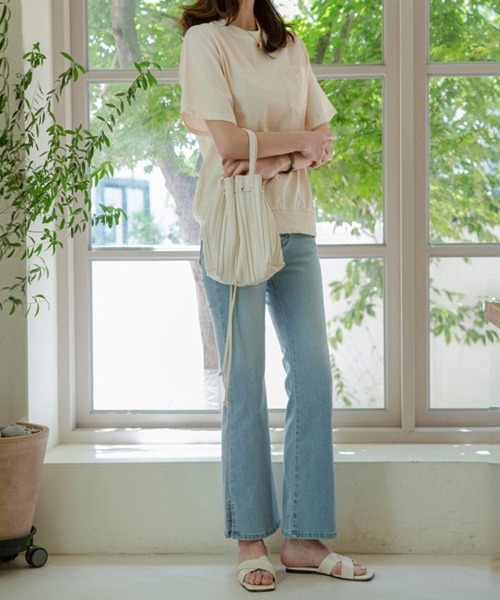 Doux Belle(ドゥーベル)の「リブ裾コットン&麻混Tシャツ(Tシャツ/カットソー・レディース・ブルー/ベージュ/ホワイト・MEDIUM/X-LARGE/LARGE)」の12枚目の写真