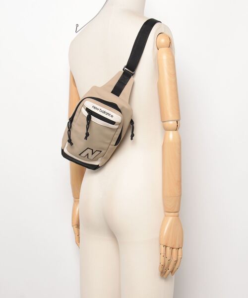 【New Balance】☆クロスボディーバック☆Legacy Crossbody New Balance】☆クロスボディーバック☆Legacy Crossbody (New