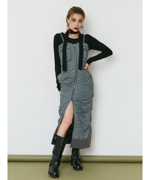 EVRIS（エヴリス）の「チョーカーリボン付リブトップス（Tシャツ/カットソー・レディース・グレー/ブルー/ブラック・FREE）」の12枚目の写真