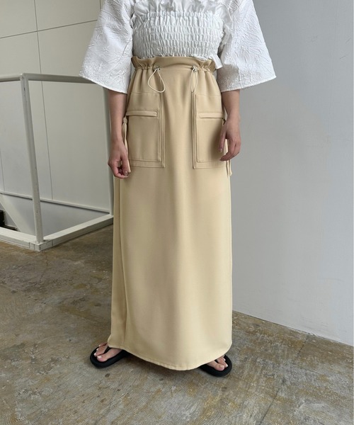 lawgy（ラウジー）の「string point square switching skirt / ストリングポイントスクエアスイッチングスカート（スカート・レディース・ブラック/アイボリー/クリーム・FREE）」の3枚目の写真