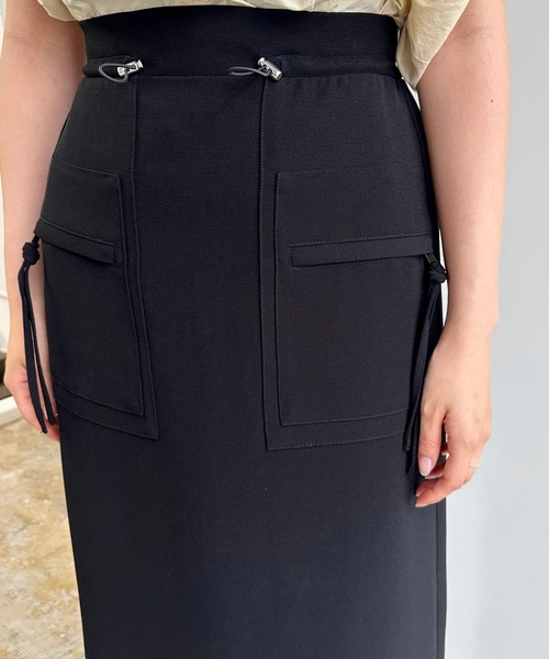 lawgy（ラウジー）の「string point square switching skirt / ストリングポイントスクエアスイッチングスカート（スカート・レディース・ブラック/アイボリー/クリーム・FREE）」の13枚目の写真