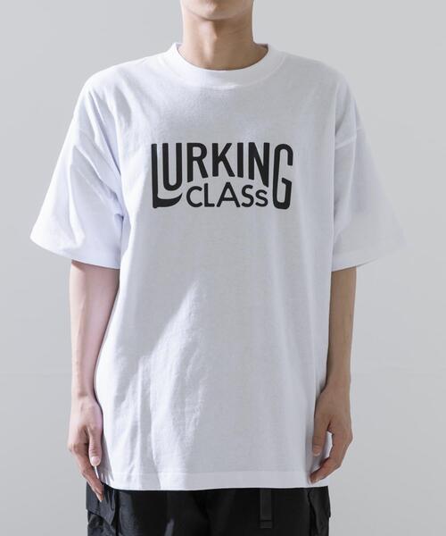 LURKING CLASS（ラーキングクラス）の「『別注』LURKING CLASS×URBS　BASIC LOGO S/S TEE（Tシャツ/カットソー・メンズ・ホワイト/ブラック・X-LARGE/LARGE/MEDIUM）」の3枚目の写真
