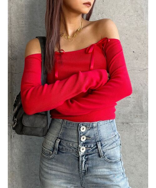 GYDA(ジェイダ)の「【WEB限定】【TINY低身長さん向け】オフショルリボンニットトップス(ニット/セーター・レディース・レッド/オフホワイト/ブラック・FREE)」の13枚目の写真