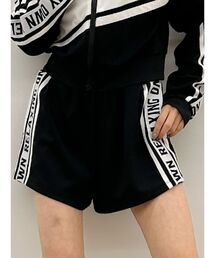 GYDA | 【SETUP着用可】RELAXING ON MY OWNラインロゴショートパンツ(その他パンツ)