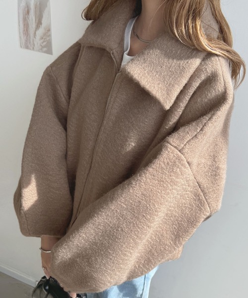 Futier land（フューティアランド）の「シープ調ボアショートジャケット（ブルゾン・レディース・ブラック/グレイッシュベージュ/チャコールグレー・MEDIUM）」の18枚目の写真