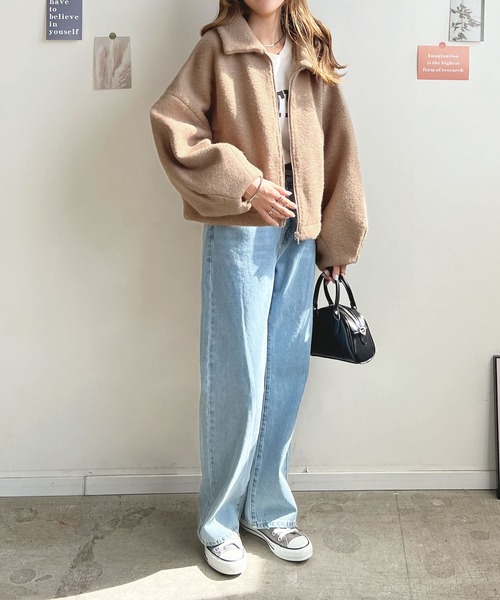 Futier land（フューティアランド）の「シープ調ボアショートジャケット（ブルゾン・レディース・ブラック/グレイッシュベージュ/チャコールグレー・MEDIUM）」の15枚目の写真