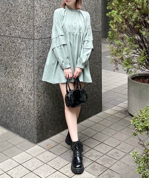 clear（クリア）の「ピーチ起毛袖タックチュニック/ブラウス [大人 カジュアル 着回し力抜群]≪再入荷≫（チュニック・レディース・チャコールグレー/オフホワイト/ミント・F）」の4枚目の写真