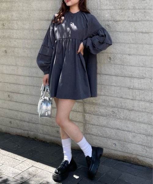 clear（クリア）の「ピーチ起毛袖タックチュニック/ブラウス [大人 カジュアル 着回し力抜群]≪再入荷≫（チュニック・レディース・チャコールグレー/オフホワイト/ミント・F）」の16枚目の写真