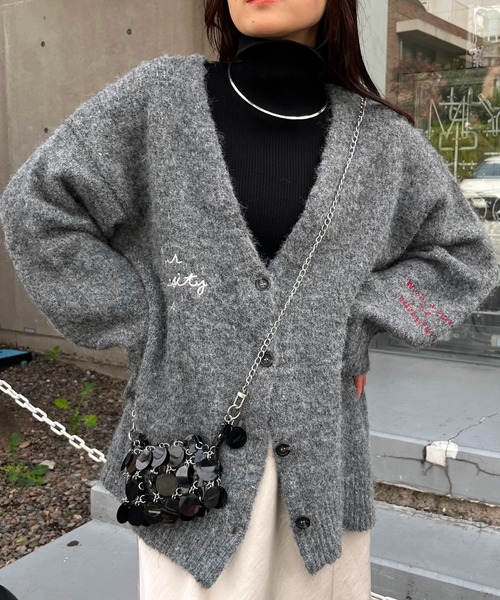 セール】ポイントロゴチェーン刺繍シャギーニットカーディガン