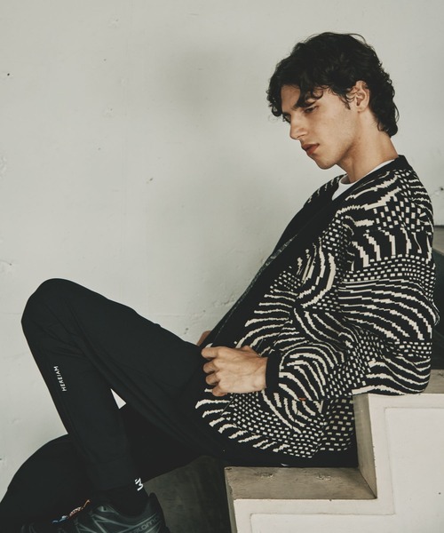 HEREIAM（ヘレイアム）の「【HEREIAM MEN】WAVERORMカーディガン（カーディガン/ボレロ・メンズ・ブラック/ライトピンク・MEDIUM/LARGE）」の4枚目の写真