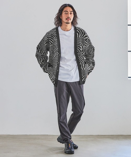 HEREIAM（ヘレイアム）の「【HEREIAM MEN】WAVERORMカーディガン（カーディガン/ボレロ・メンズ・ブラック/ライトピンク・MEDIUM/LARGE）」の5枚目の写真