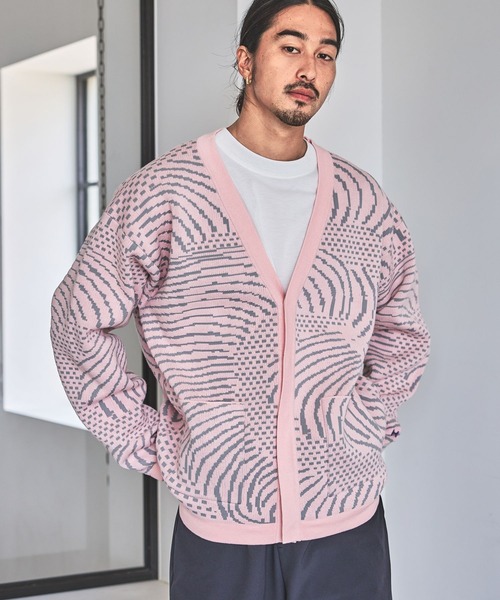 HEREIAM（ヘレイアム）の「【HEREIAM MEN】WAVERORMカーディガン（カーディガン/ボレロ・メンズ・ブラック/ライトピンク・MEDIUM/LARGE）」の16枚目の写真