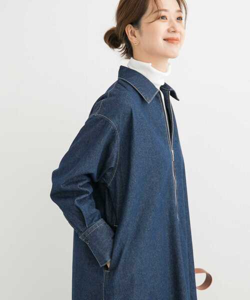 URBAN RESEARCH DOORS(アーバンリサーチドアーズ)の「デニムハーフジップワンピース(ワンピース・レディース・インディゴブルー/ワンウォッシュ・MEDIUM)」の18枚目の写真