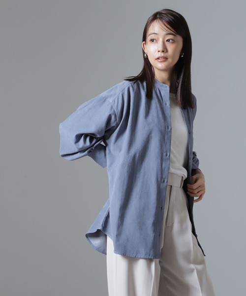 NANO universe(ナノユニバース)の「ピーチバンドカラーオーバーシャツ(シャツ/ブラウス・レディース・ベージュ/ネイビー/ブルーグレー・FREE)」の4枚目の写真