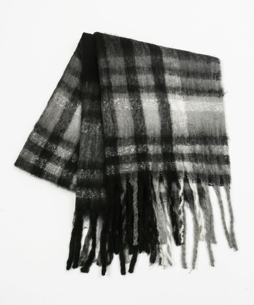 SAISON DE PAPILLON(セゾンドパピヨン)の「大判タイプなチェック柄マフラー(マフラー・レディース・ベージュ/ブラック/グリーン/ブラウン・フリー)」の5枚目の写真