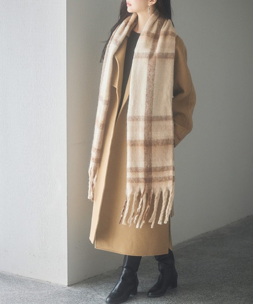 SAISON DE PAPILLON(セゾンドパピヨン)の「大判タイプなチェック柄マフラー(マフラー・レディース・ベージュ/ブラック/グリーン/ブラウン・フリー)」の18枚目の写真