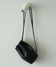 LURAKU（ルラク）の「【LURAKU】Synthetic Leather Drawstring Bag/合皮レザー巾着バッグ（ショルダーバッグ）」