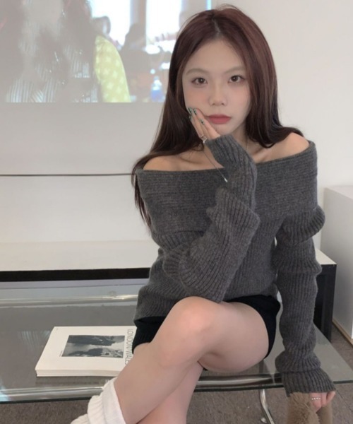 Ritzy（リッツィー）の「オフショルダー リブニット長袖トップス（ニット/セーター・レディース・チャコールグレー/ブラック/アイボリー・FREE）」の16枚目の写真