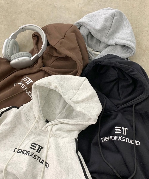non-hedge(ノンヘッジ)の「ロゴ刺繍スリーブラインパーカープルオーバー(パーカー・レディース・ブラック/グレー/オートミール/ブラウン・FREE)」の6枚目の写真