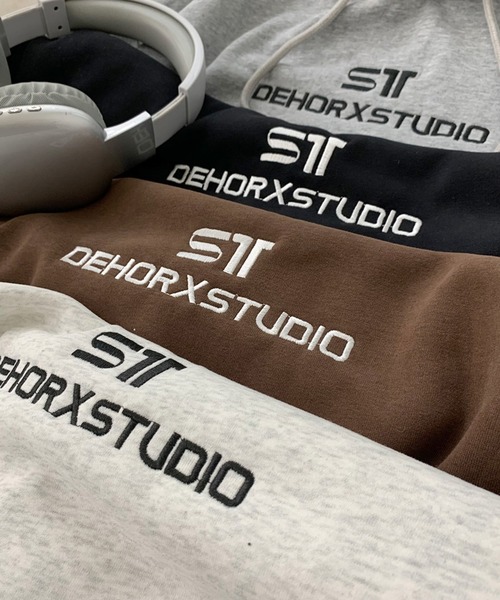 non-hedge(ノンヘッジ)の「ロゴ刺繍スリーブラインパーカープルオーバー(パーカー・レディース・ブラック/グレー/オートミール/ブラウン・FREE)」の8枚目の写真