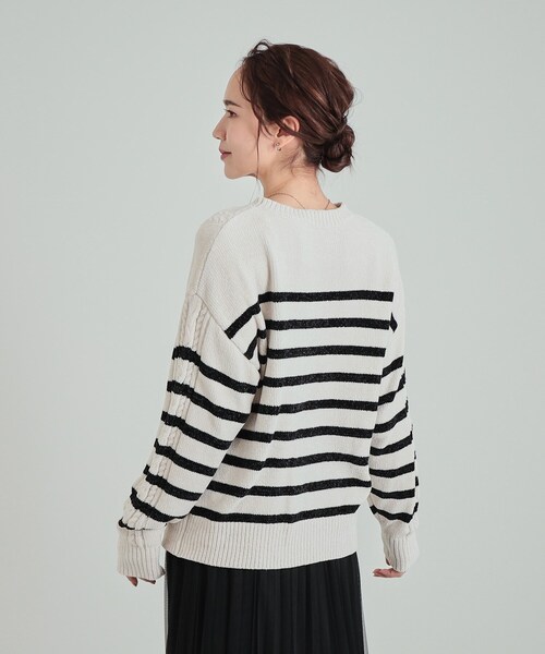 SHOO・LA・RUE（シューラルー）の「◆もっちり柔らか モールケーブルニット（ニット/セーター・レディース・ネイビー系2/ベージュ/ホワイト系5/ベビーピンク・01/02/04/03）」の17枚目の写真