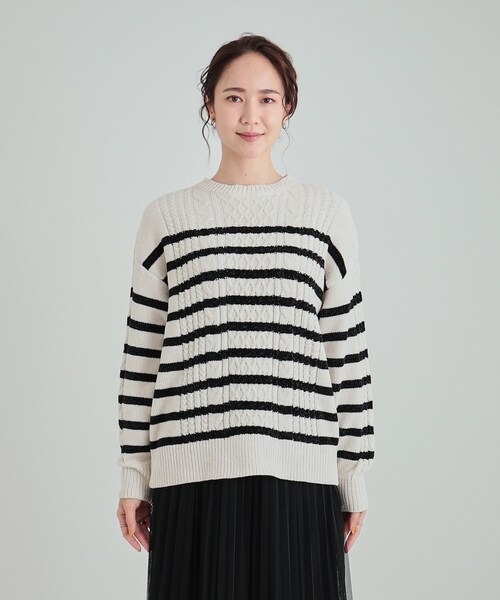 SHOO・LA・RUE（シューラルー）の「◆もっちり柔らか モールケーブルニット（ニット/セーター・レディース・ネイビー系2/ベージュ/ホワイト系5/ベビーピンク・01/02/04/03）」の10枚目の写真