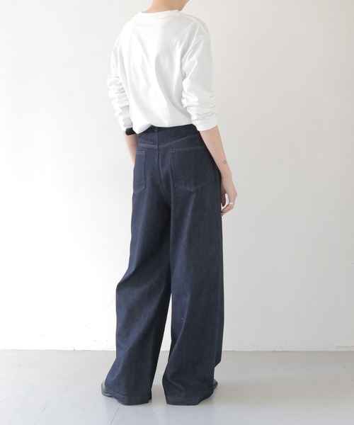 cheriella（シェリエラ）の「【HER CLOSET×cheriella】ハイウエストタックワイドデニムパンツ HIGH WAIST TUCK WIDE DENIM PANTS（デニムパンツ・レディース・ブラック/インディゴブルー・L/M/S）」の12枚目の写真