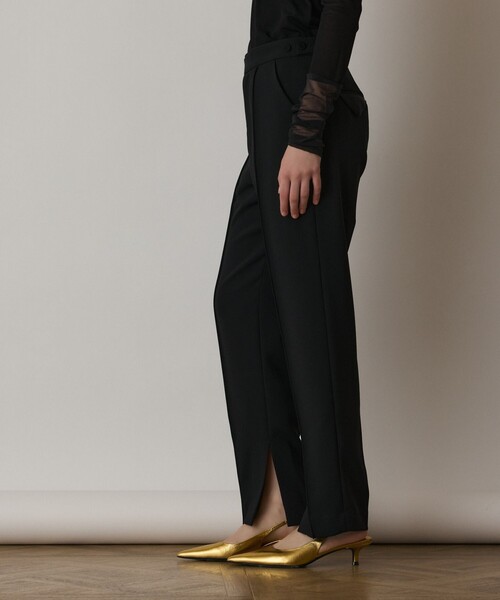 GRACE CONTINENTAL（グレースコンチネンタル）の「インサイドスリットスリムパンツ（その他パンツ・レディース・ベージュ/ブラック・38/34/36）」の22枚目の写真