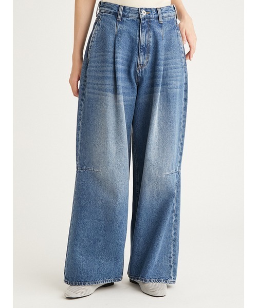 emmi(エミ)の「リサイクルコットンタックデニムパンツ(デニムパンツ・レディース・ブラック/インディゴブルー・0/1)」の5枚目の写真