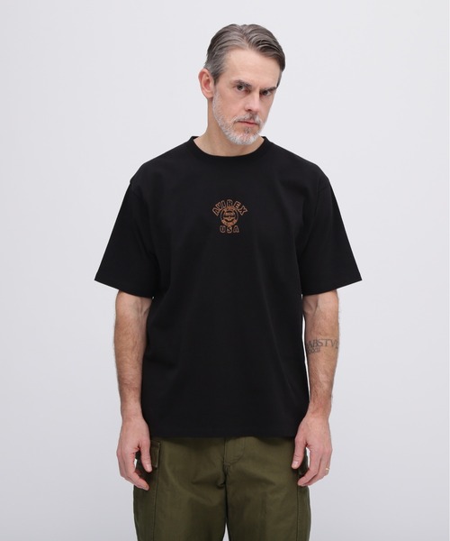 AVIREX(アヴィレックス)の「《WEB&DEPOT限定》ONE POINT EMB T-SHIRT"VARSITY LOGO" / ワンポイントロゴ 刺繍 半袖Tシャツ / AVIREX / アヴィレックス(Tシャツ/カットソー・メンズ・ホワイト/ブラック/ダークグリーン/ピンク・MEDIUM/LARGE/X-LARGE/XX-LARGE)」の20枚目の写真