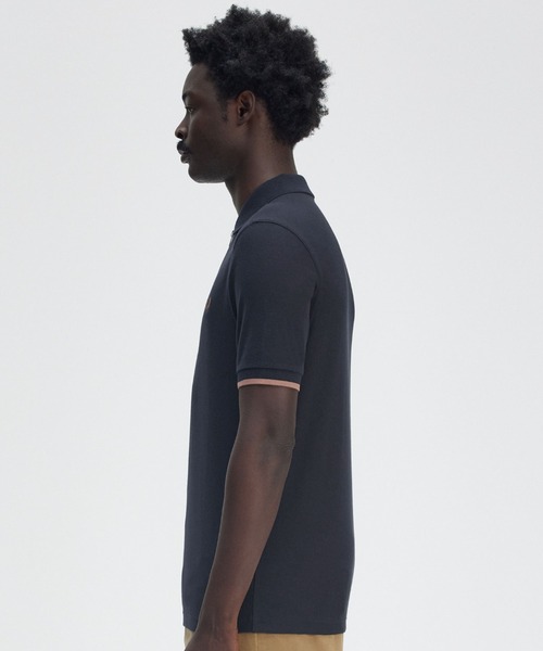 FRED PERRY（フレッドペリー）の「Crepe Pique Zip Neck Polo Shirt／クレープピケジップネックポロシャツ（ポロシャツ・メンズ・ネイビー/ベージュ/サックスブルー・M/L）」の9枚目の写真