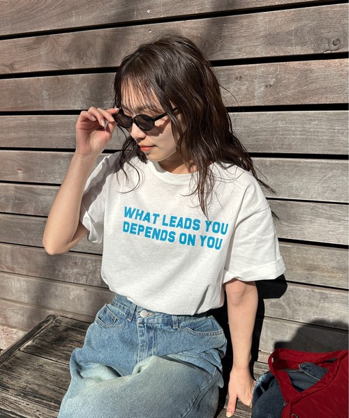 PILIT（ピリット）の「カラフルコンパクトTee（Tシャツ/カットソー・レディース・オフホワイト/ブルー/ネイビー/イエロー/レッド・MEDIUM）」の16枚目の写真