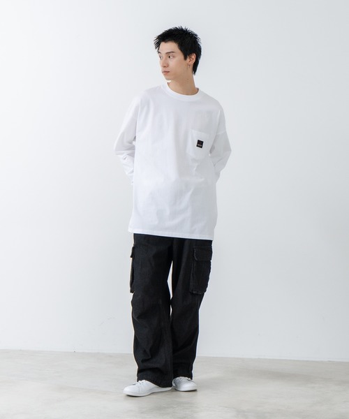 SAVIER(サビアー)の「【SAVIER/サビアー】オーバーサイズ ポケット付クルーネックロンT ワンポイント刺繍 ブランドロゴ(Tシャツ/カットソー・メンズ・ホワイト/ブラック・MEDIUM/LARGE)」の6枚目の写真