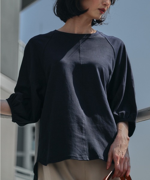 aquagarage（アクアガレージ）の「ボリューム袖カットソー（Tシャツ/カットソー・レディース・ブラック/ネイビー/ベージュ/セージグリーン/ホワイト/ピンク/ライム・M/S）」の6枚目の写真