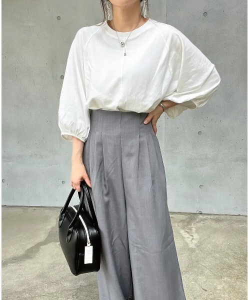 aquagarage（アクアガレージ）の「ボリューム袖カットソー（Tシャツ/カットソー・レディース・ブラック/ネイビー/ベージュ/セージグリーン/ホワイト/ピンク/ライム・M/S）」の8枚目の写真