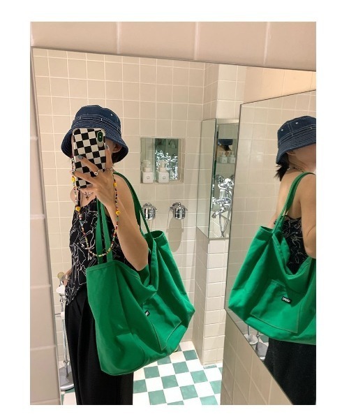 Sakka（サッカ）の「ビビットカラー トートバッグ（トートバッグ・レディース・グリーン/ピンク/イエロー/オレンジ・FREE）」の2枚目の写真