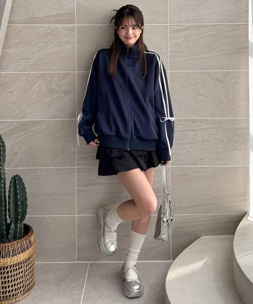 clear（クリア）の「サイドラインリボントラックジャケット［大人カジュアル リボン］（その他アウター・レディース・アイボリー/ネイビー・F）」の6枚目の写真