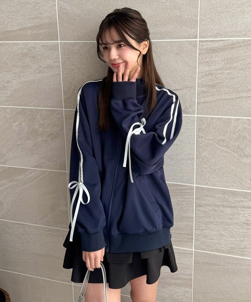 clear（クリア）の「サイドラインリボントラックジャケット［大人カジュアル リボン］（その他アウター・レディース・アイボリー/ネイビー・F）」の7枚目の写真