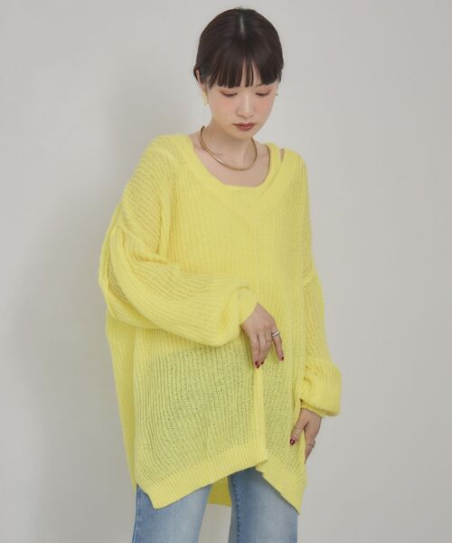 kivi(キヴィ)の「V neck PO & tank top(ニット/セーター・レディース・ブラック/オフホワイト/オレンジ/イエロー・FREE)」の3枚目の写真
