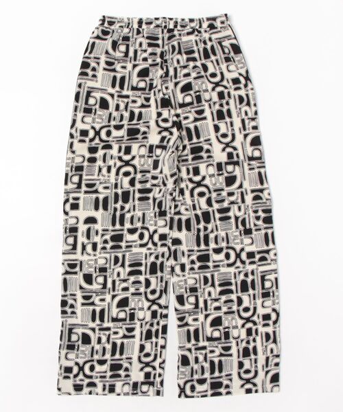 Q（キュー）の「プリントサイドラインパンツ（その他パンツ・レディース・ブラウン系/ブラック系・MEDIUM）」の5枚目の写真