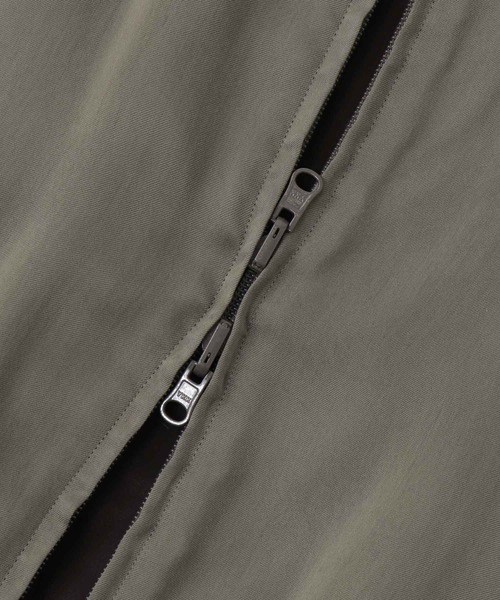 DRESSLAVE(ドレスレイブ)の「fibril cupra revesible zip blouson(フィブリルキュプラリバーシブルジップブルゾン)(ブルゾン・レディース・グレー/ブラック・38)」の10枚目の写真