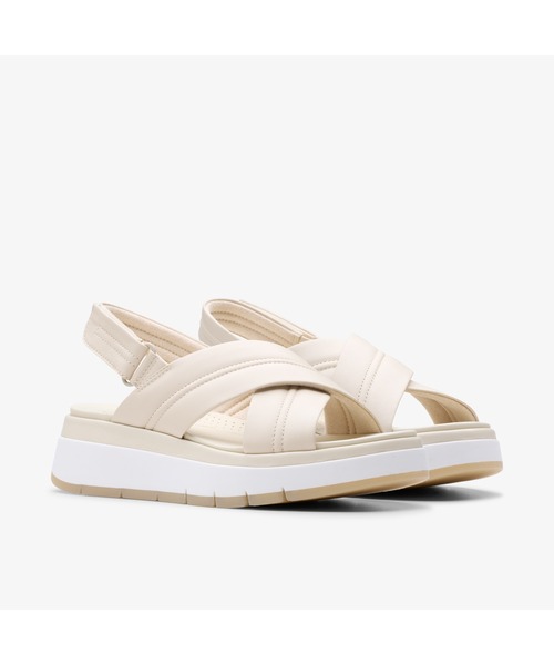 Clarks（クラークス）の「Tuscan Cross / タスカンクロス（クリームレザー）（サンダル・レディース・ホワイト・UK6/UK5.5/UK5/UK4.5/UK4/UK3.5/UK3）」の4枚目の写真