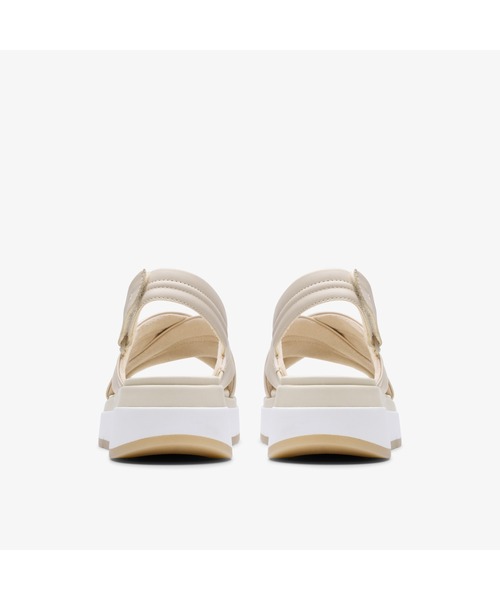 Clarks（クラークス）の「Tuscan Cross / タスカンクロス（クリームレザー）（サンダル・レディース・ホワイト・UK6/UK5.5/UK5/UK4.5/UK4/UK3.5/UK3）」の5枚目の写真