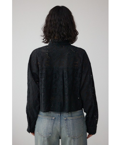 AZUL by moussy（アズールバイマウジー）の「コットンレースクロップドシャツ（シャツ/ブラウス・レディース・ブラック/アイボリー/ライム・FREE）」の17枚目の写真