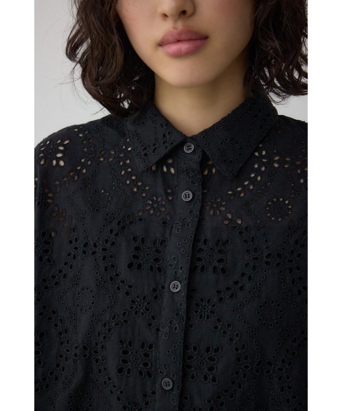 AZUL by moussy（アズールバイマウジー）の「コットンレースクロップドシャツ（シャツ/ブラウス・レディース・ブラック/アイボリー/ライム・FREE）」の16枚目の写真