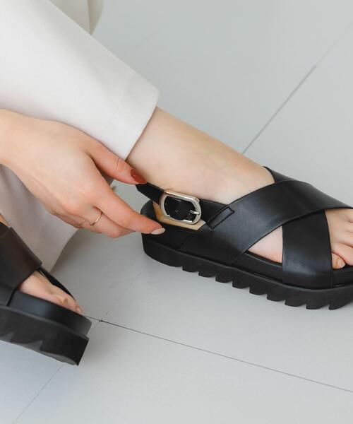 RODE SKO(ロデスコ)の「フットベッドクロスサンダル(サンダル・レディース・ブラック/ブラウン・36/37/38)」の22枚目の写真