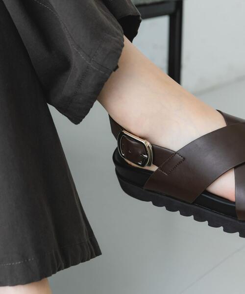 RODE SKO(ロデスコ)の「フットベッドクロスサンダル(サンダル・レディース・ブラック/ブラウン・36/37/38)」の9枚目の写真